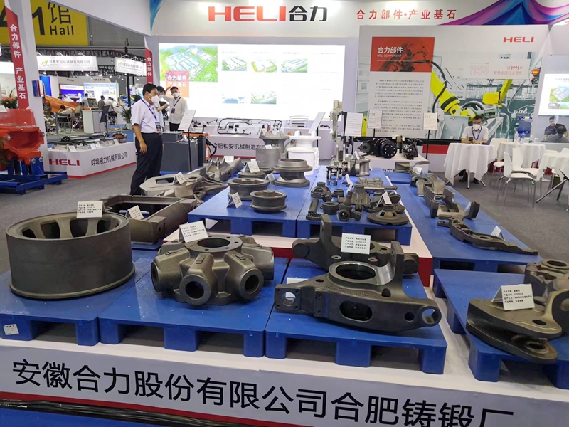 3  Z6尊龙部件展品.jpg